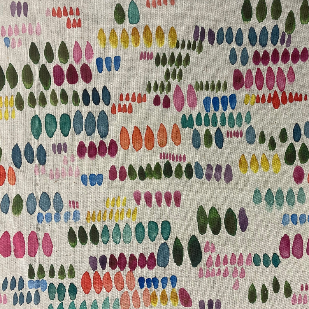 LB008A Moody Dots