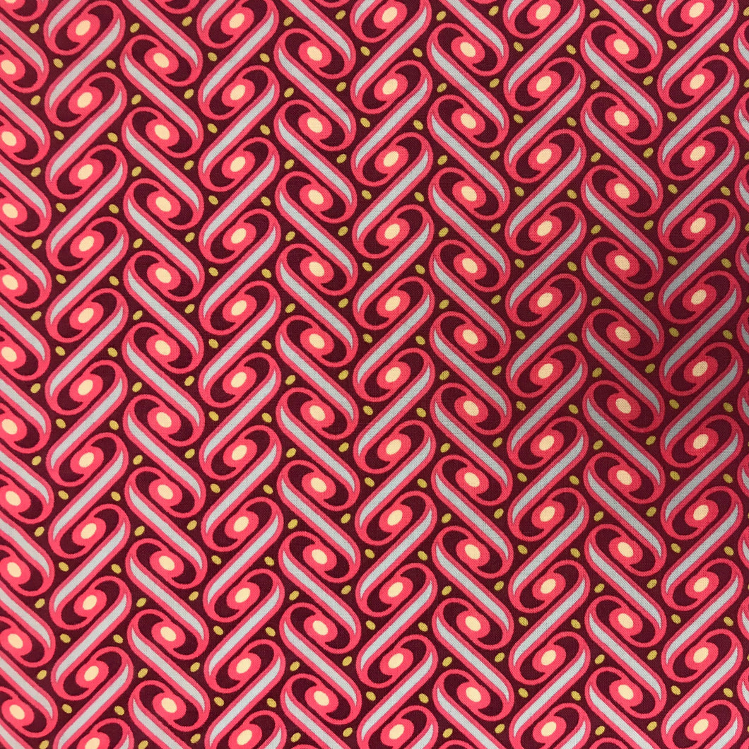 PC086 FS Lattice Fuchsia