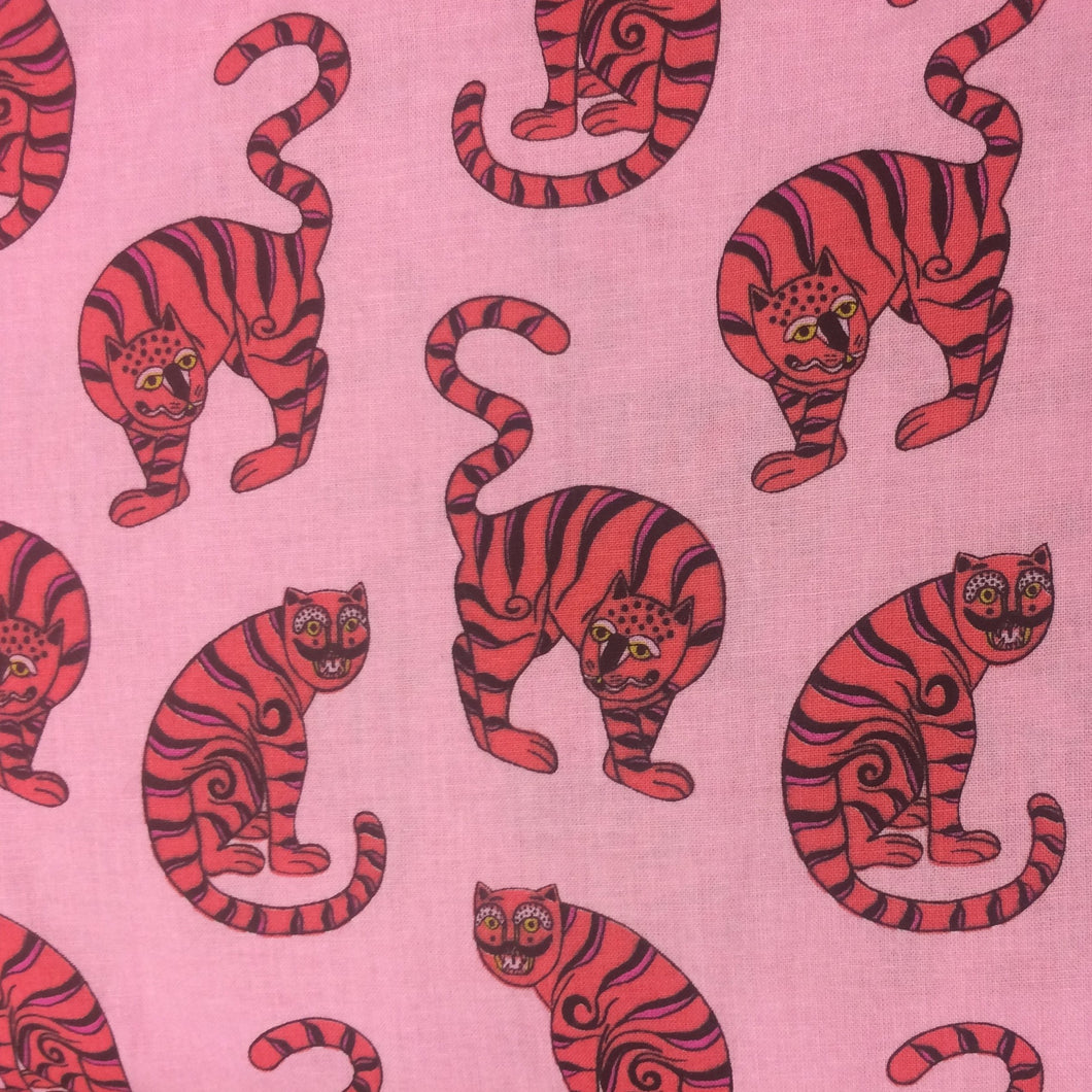 RS013 Airflow Tiger Pink